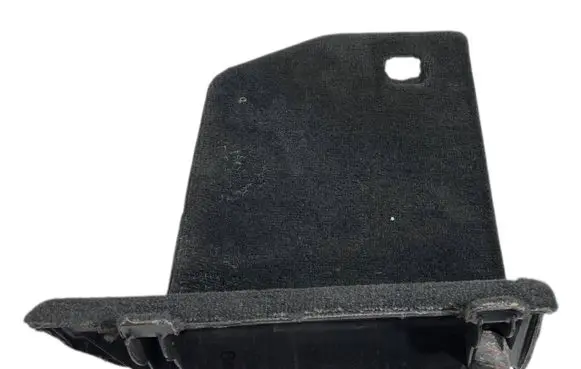 Volvo XC70 Trunk/boot lower side trim panel 