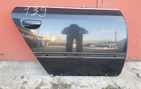 Audi A6 S6 C5 4B Rear door