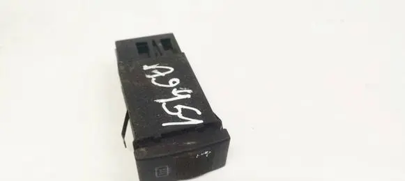 Audi A4 S4 B5 8D Windscreen/window heater switch 4D0941503