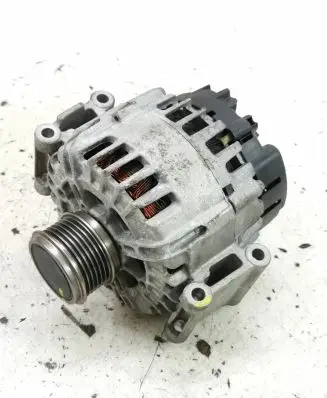 Volkswagen PASSAT B8 Generator/alternator 06J903023H 2611730F 215162636