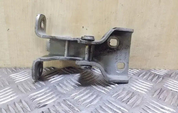 Renault Trafic II (X83) Front door upper hinge 311772M GM66380