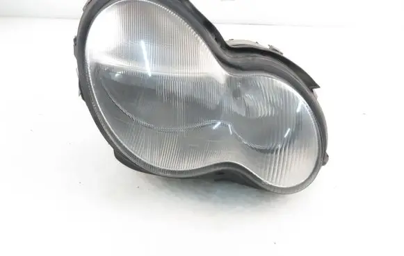 Mercedes-Benz C AMG W203 Headlight/headlamp 