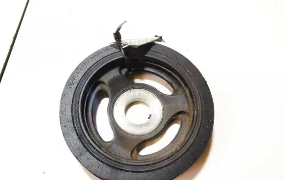 Ford Fiesta Crankshaft pulley 9654961080
