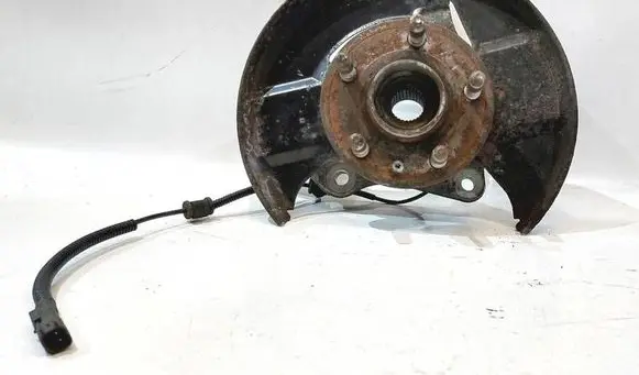 Opel Insignia A Front wheel hub spindle knuckle