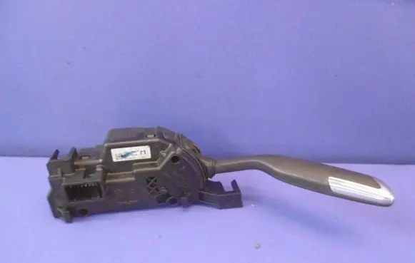 Citroen C4 Grand Picasso Gear shifter/selector 96811352XT 88500004 0522
