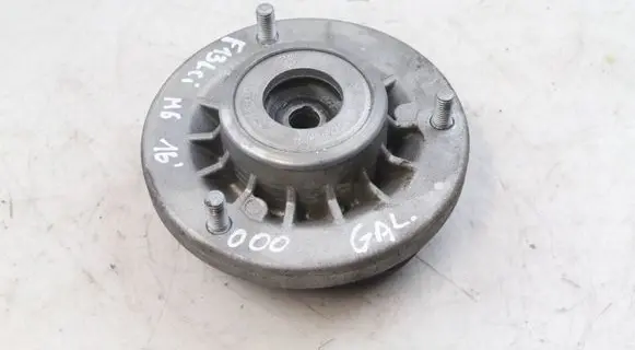 BMW 6 F12 F13 Rear coil spring rubber mount 2284454 33502284454