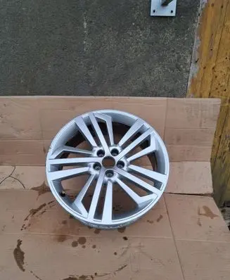 Audi Q5 SQ5 FY R20 alloy rim 80A601025L