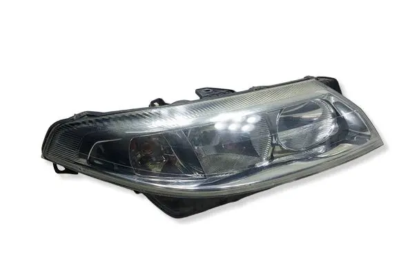 Renault Laguna II Headlight/headlamp 8200002847KASACJA 8200002847