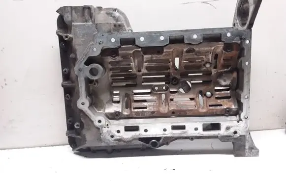 Jaguar XF X250 Oil sump 9X2Q6U004CB
