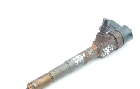 Jeep Cherokee Fuel injector 0445110419 5L03 41716