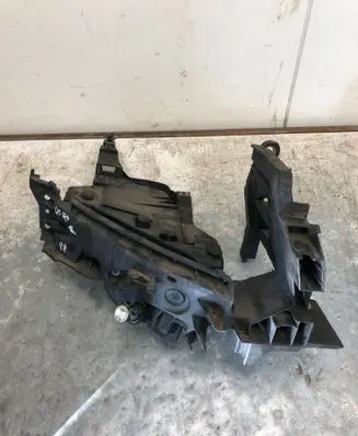 Audi Q5 SQ5 Headlight/headlamp mounting bracket 8R0805608B-BILI 8R0805608B 8R0941454A