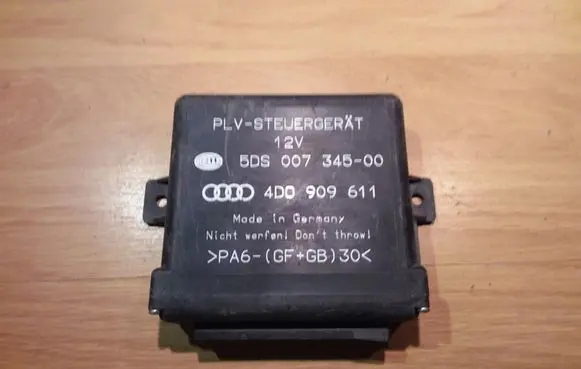Audi A8 S8 D2 4D Other control units/modules 4D0909611 5DS00734500