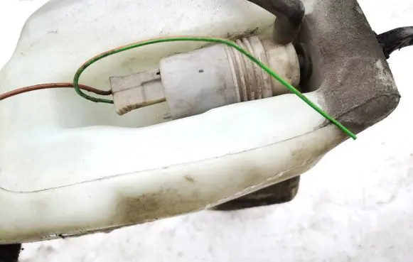 Audi 80 90 B3 Windscreen/windshield washer pump