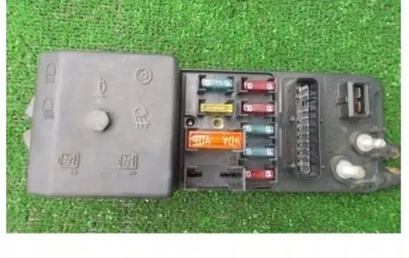 Alfa Romeo 166 Fuse module