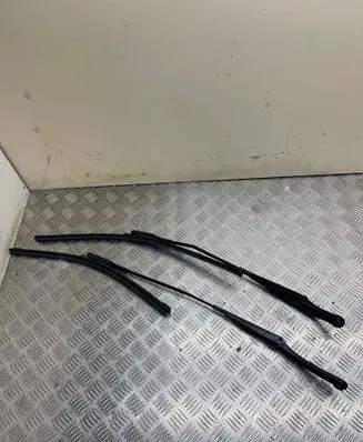 Audi A4 S4 B8 8K Front wiper blade arm