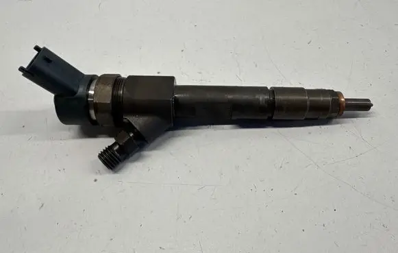 Suzuki Grand Vitara II Fuel injector 0445110230