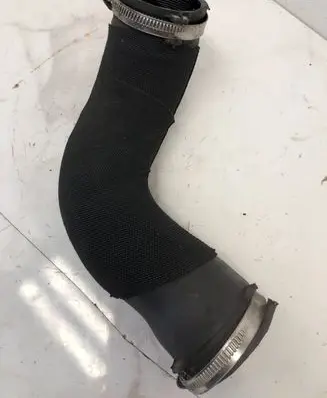 Audi A5 Sportback 8TA Intercooler hose/pipe 8K0145737R