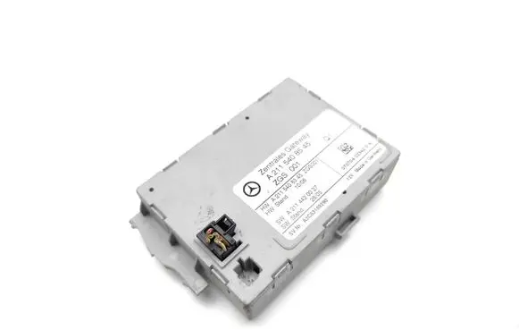 Mercedes-Benz E W211 Gateway control module A2115408545 A2114420027 A211548345