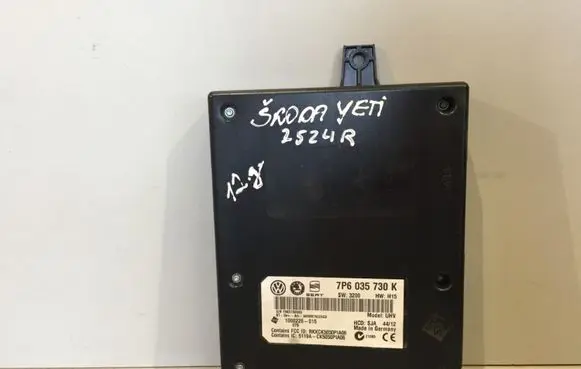 Skoda Yeti (5L) Bluetooth control unit module 7P6035730K