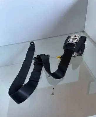 Volkswagen Touran II Front seatbelt 1T1857706D TYP65710 34151700