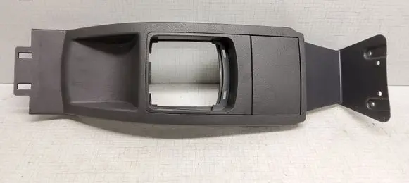 Volkswagen Polo IV 9N3 Center console 6Q1863284A