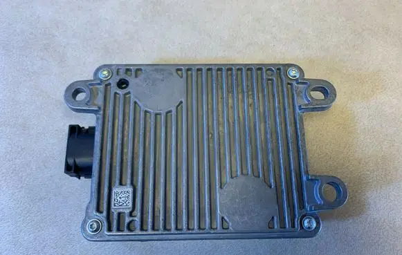 Mercedes-Benz CLS W257 Distronic sensor radar A0009007913 A0009010607