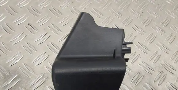 Toyota Corolla Verso AR10 Front passenger seat rail trim 721370F010