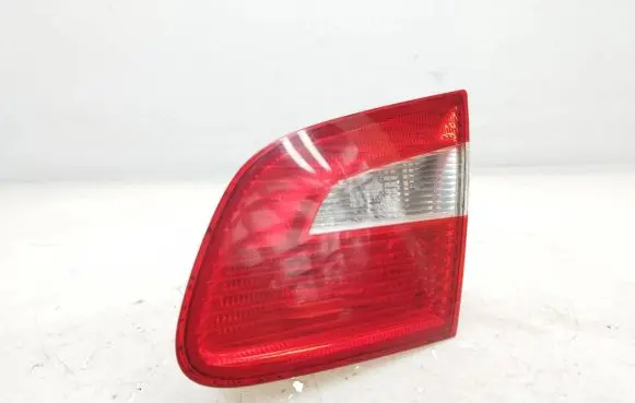 Skoda Superb B6 (3T) Tailgate rear/tail lights 3T5945094 270602