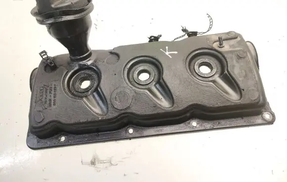 Audi A6 S6 C5 4B Rocker cam cover 059103469F