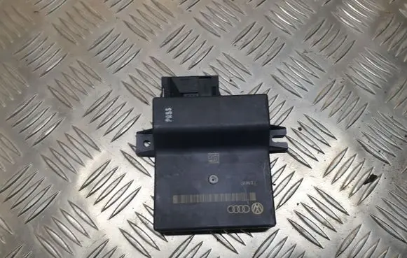 Audi Q7 4L Gateway control module 4L0910468A 4L0907468B