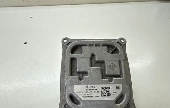 Chevrolet Camaro Headlight ballast module Xenon 22907456 130732944300