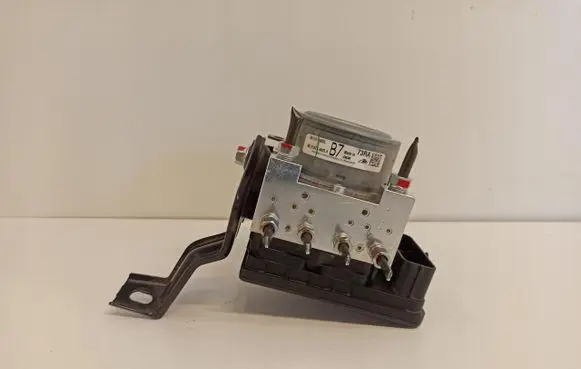 Suzuki Swift II ABS Pump 56110-80SC