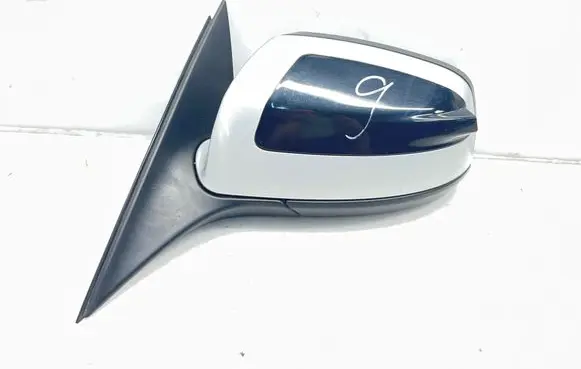 Mercedes-Benz C W204 Front door electric wing mirror A2048100319