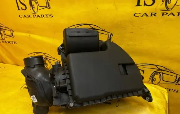 Ford Bronco Air filter box cover MB3G-9C662-BG MB3G9C662BG