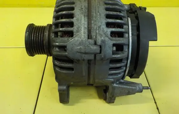 Skoda Superb B6 (3T) Generator/alternator 06F903023N CFG