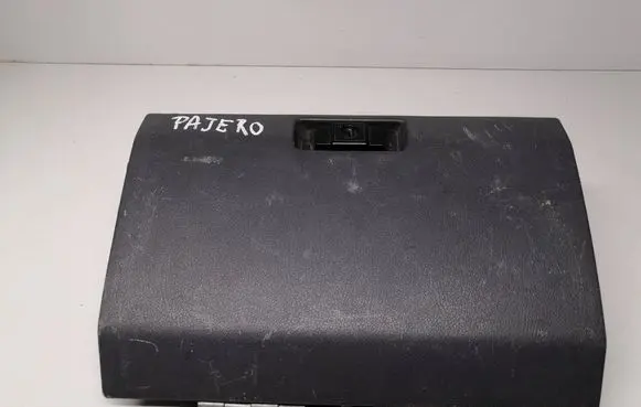 Mitsubishi Pajero Glove box MB652136