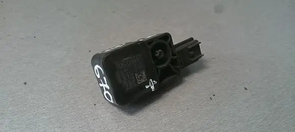Opel Insignia A Airbag deployment crash/impact sensor 13502341 5WK44410