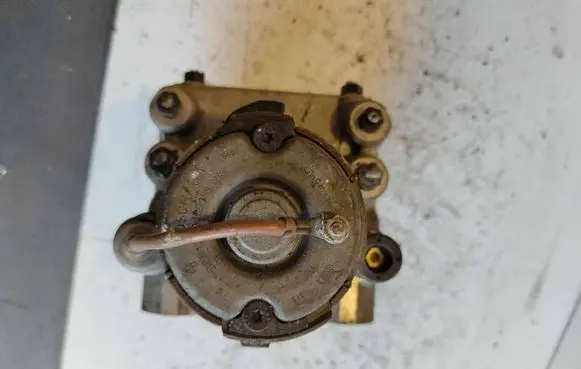 Audi A4 S4 B5 8D ABS Pump 0265216002