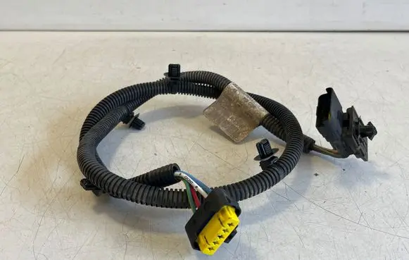 Opel Vivaro Other wiring loom 9813866080
