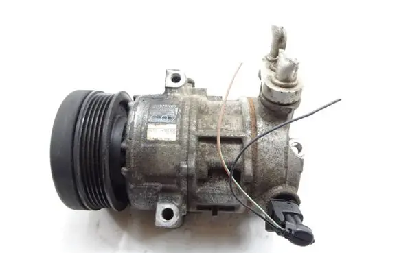 Opel Corsa E Air conditioning (A/C) compressor (pump) 55701200 5E5275200 GE4471905042