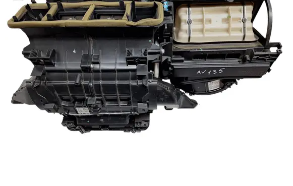 Toyota Avensis T270 Interior heater climate box assembly 8705002A00 8713002321 0638002160PLS
