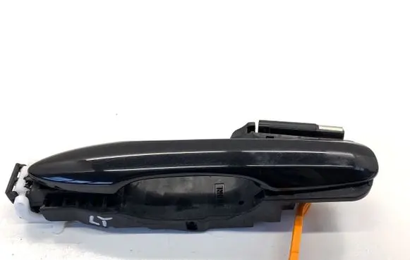 Toyota Yaris Cross Rear door exterior handle