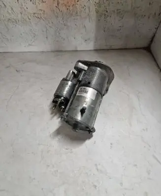 Volvo V70 Starter motor 0001108167