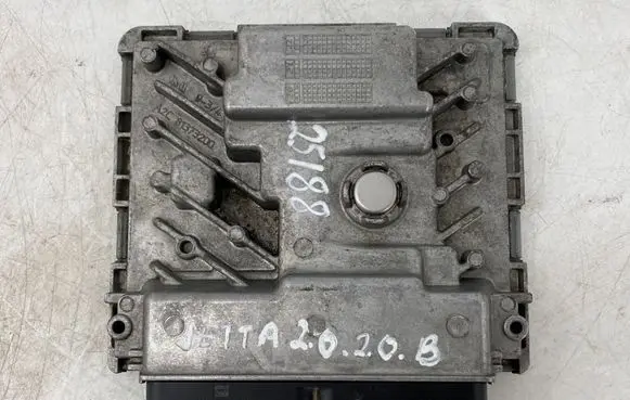 Volkswagen Jetta USA Engine control unit/module 06K907425J