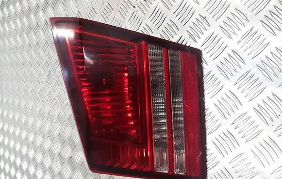 Dodge Journey Tailgate rear/tail lights 04806368AA