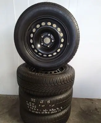 Volkswagen Golf VII R15 steel rim 