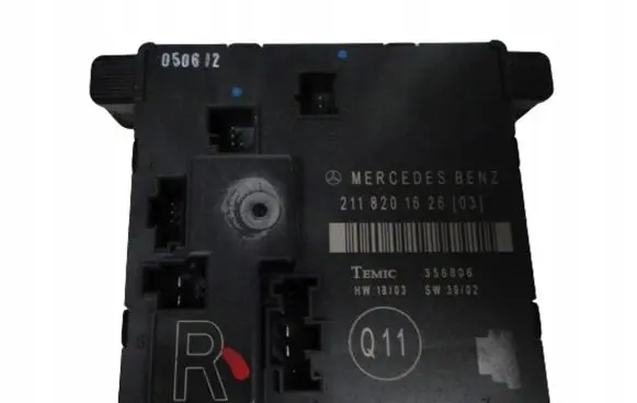 Mercedes-Benz E W211 Door control unit/module A2118201626