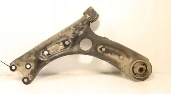 Hyundai Elantra VI Front control arm