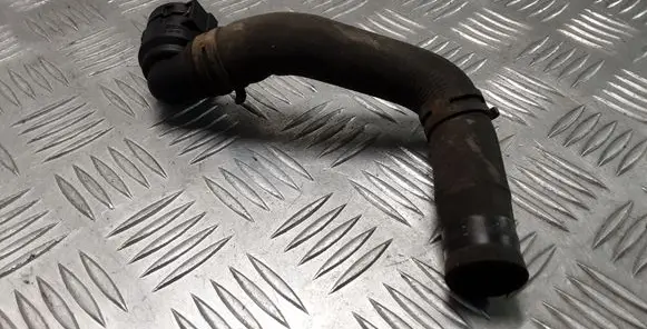 Volkswagen Golf Plus Engine coolant pipe/hose 1K0122157A