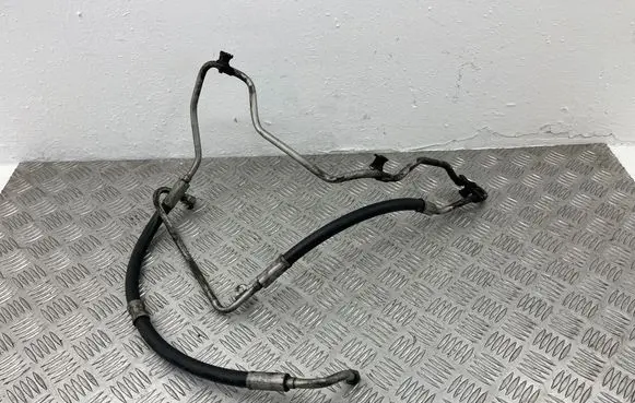 BMW 5 E60 E61 Power steering hose/pipe/line 6761481